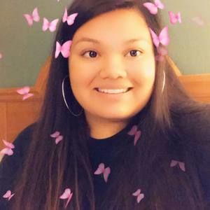 Meet your Posher, Daniela